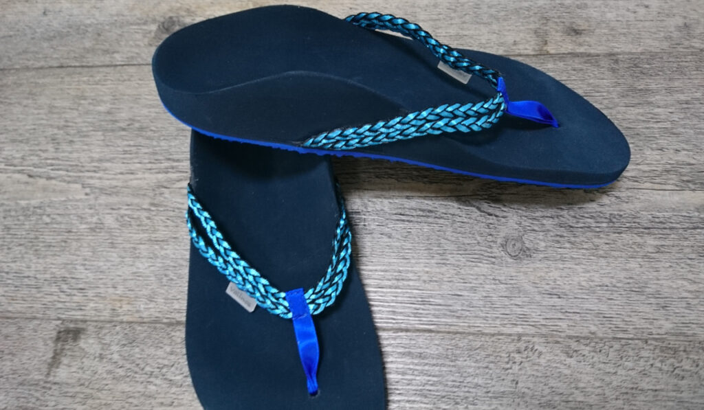 00011-valinos-flip-flops-blau-trkis-geflochten