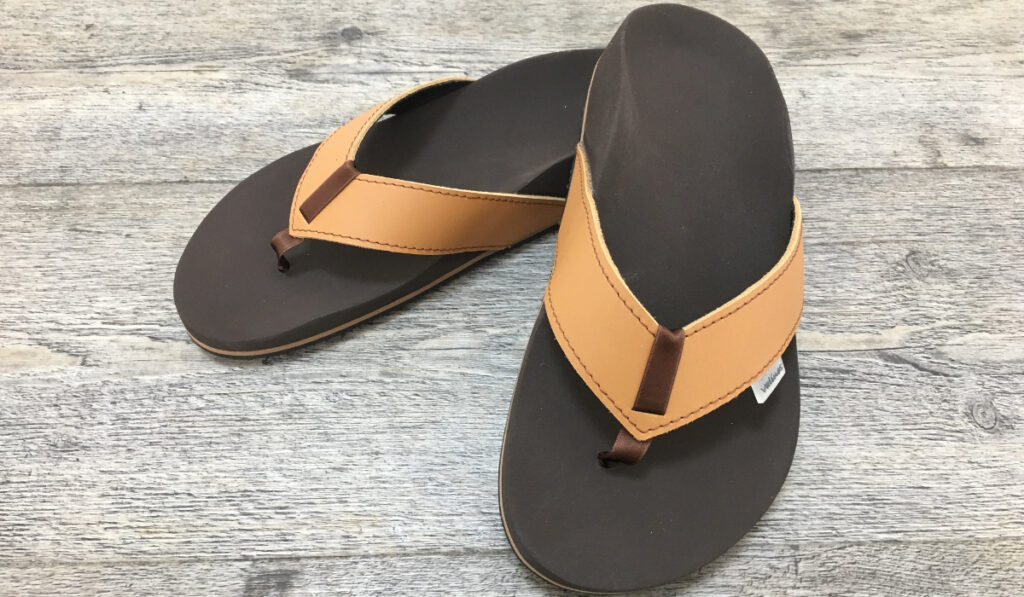00111-valinos-flip-flops-braun-schwarz