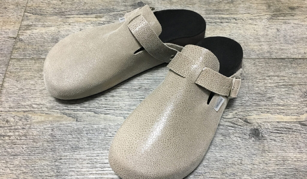 00124-valinos-clogs-gecko-beige