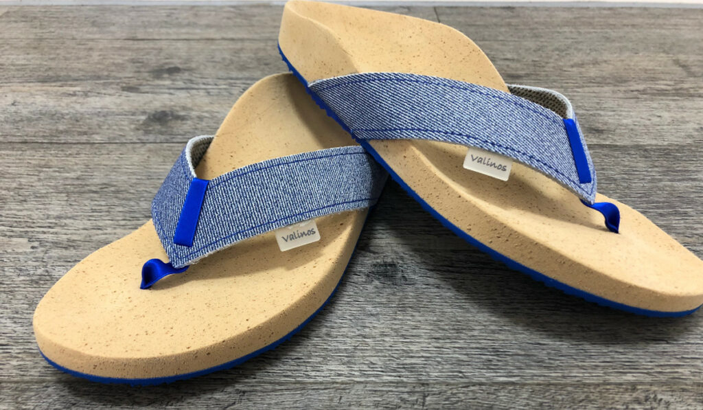 00125-valinos-flip-flops-jeans-beige