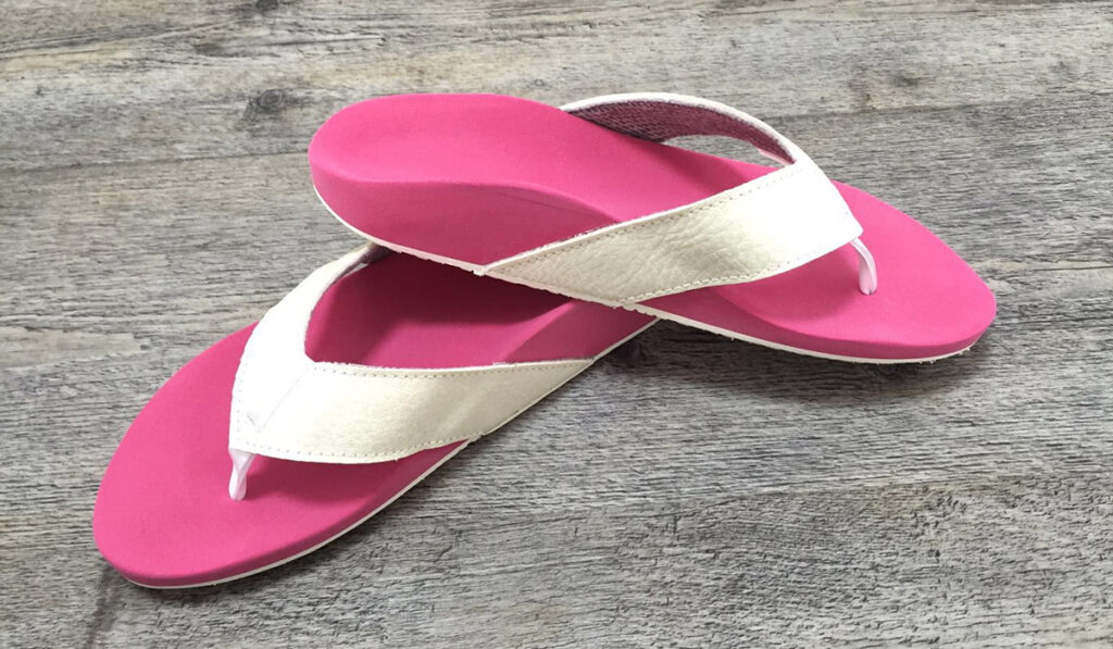00270-valinos-flip-flops-pink-weiss