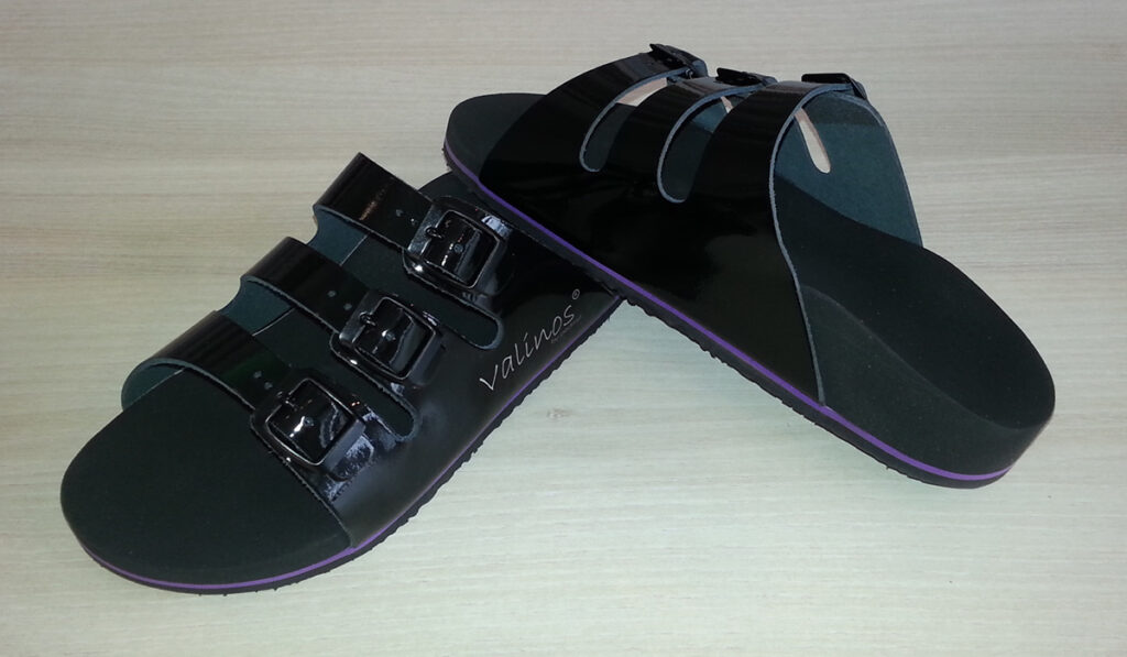 00370-valinos-sandalen-schwarz