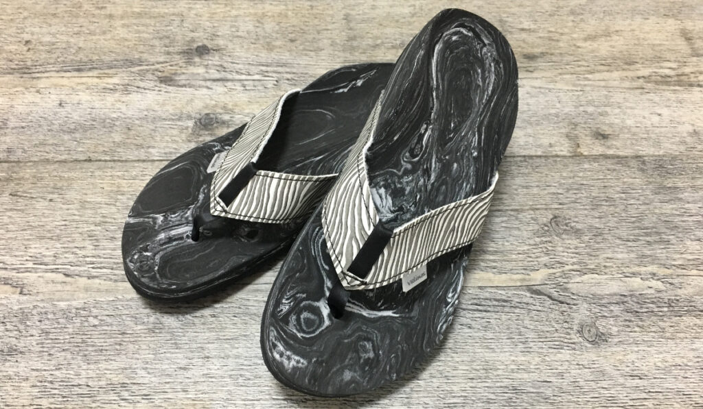 00401-valinos-flip-flops-zebra-schwrz-marmoriert