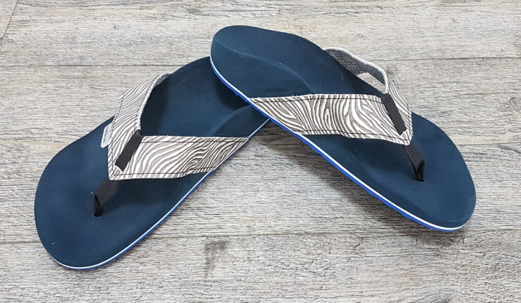 00513-valinos-flip-flops-zebra-blau-hellblau